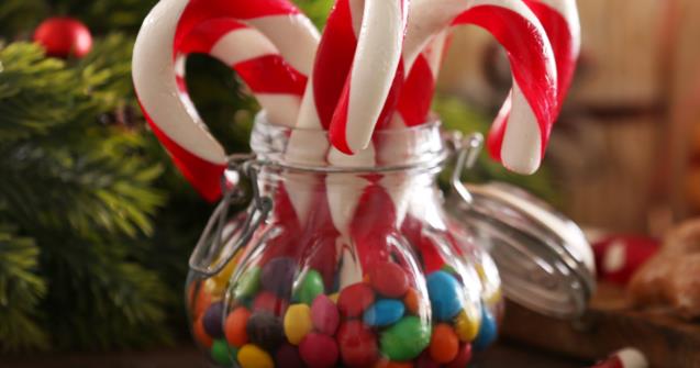 Elf-themed candy jar - Arts and crafts - Educatall