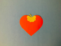 Paper heart strawberries-3