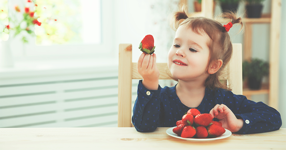Strawberries Babies and toddlers Educatall