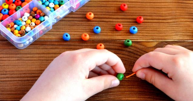 At your fingertips, fine motor skills - Babies and toddlers - Educatall