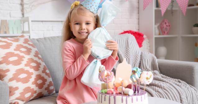 Celebration cake - Arts and crafts - Educatall
