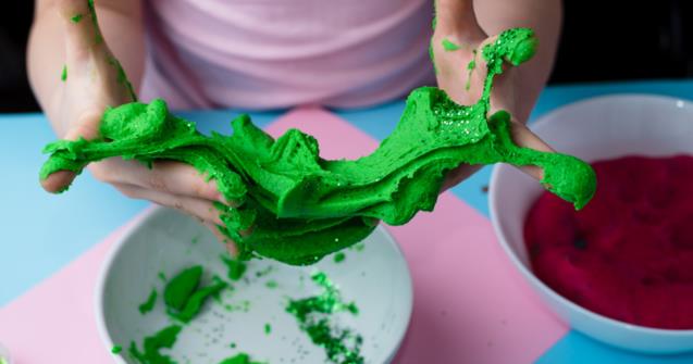 Minty modeling dough - Creative recipes - Educatall